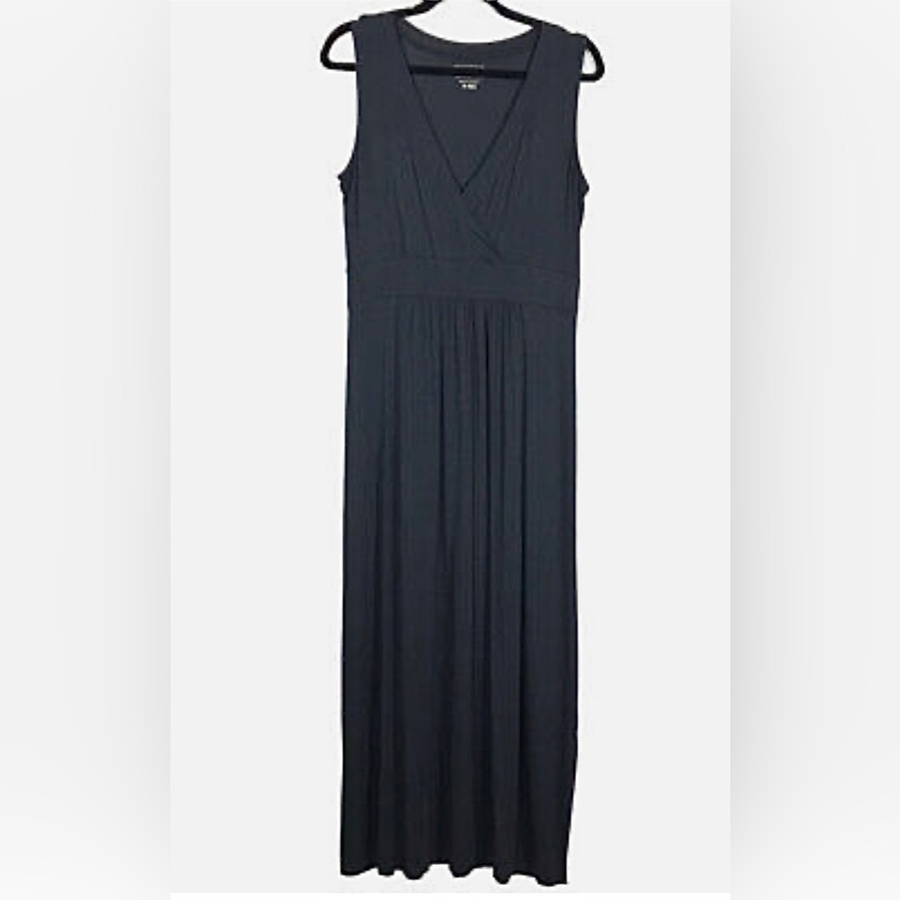 LL Bean Black Surplice Maxi Dress Sleeveless Rayon Stretch